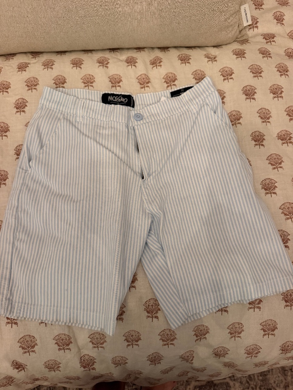 Mossimo striped shorts men